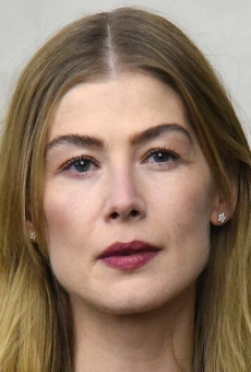 Розамунд Пайк
